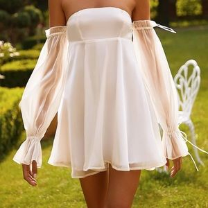 Alamour the Label Dress